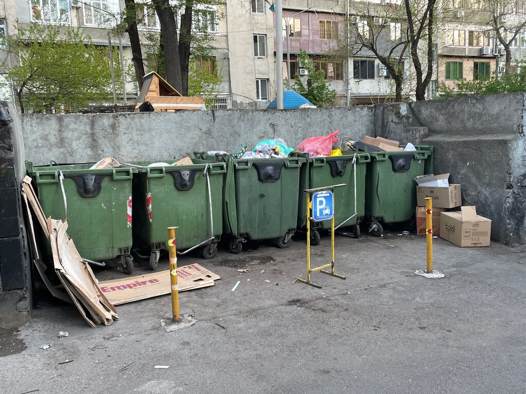 Trash and garbage disposal area Waste sorting, Yerevan, photo