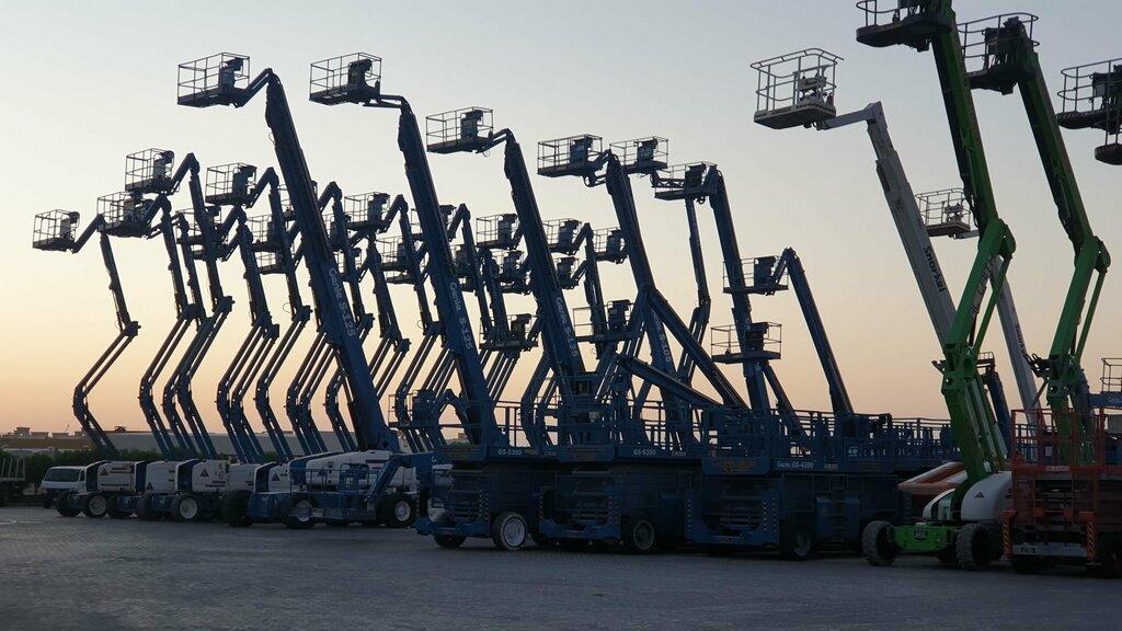 Construction equipment and machinery Al Laith International Cranes & Loading & Equipment Rental, Abu Dhabi, photo