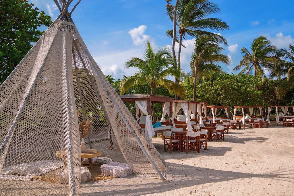 Cafe Nikki, Dubai, photo