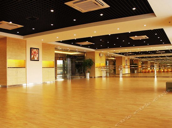 Фото Howard Johnson Tropical Garden Plaza Kunming