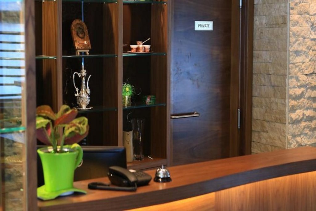 Фото Hotel Bistrik City Center