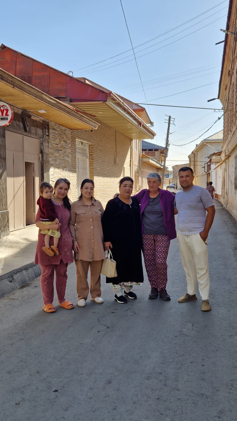 Фото Fayz Guest House