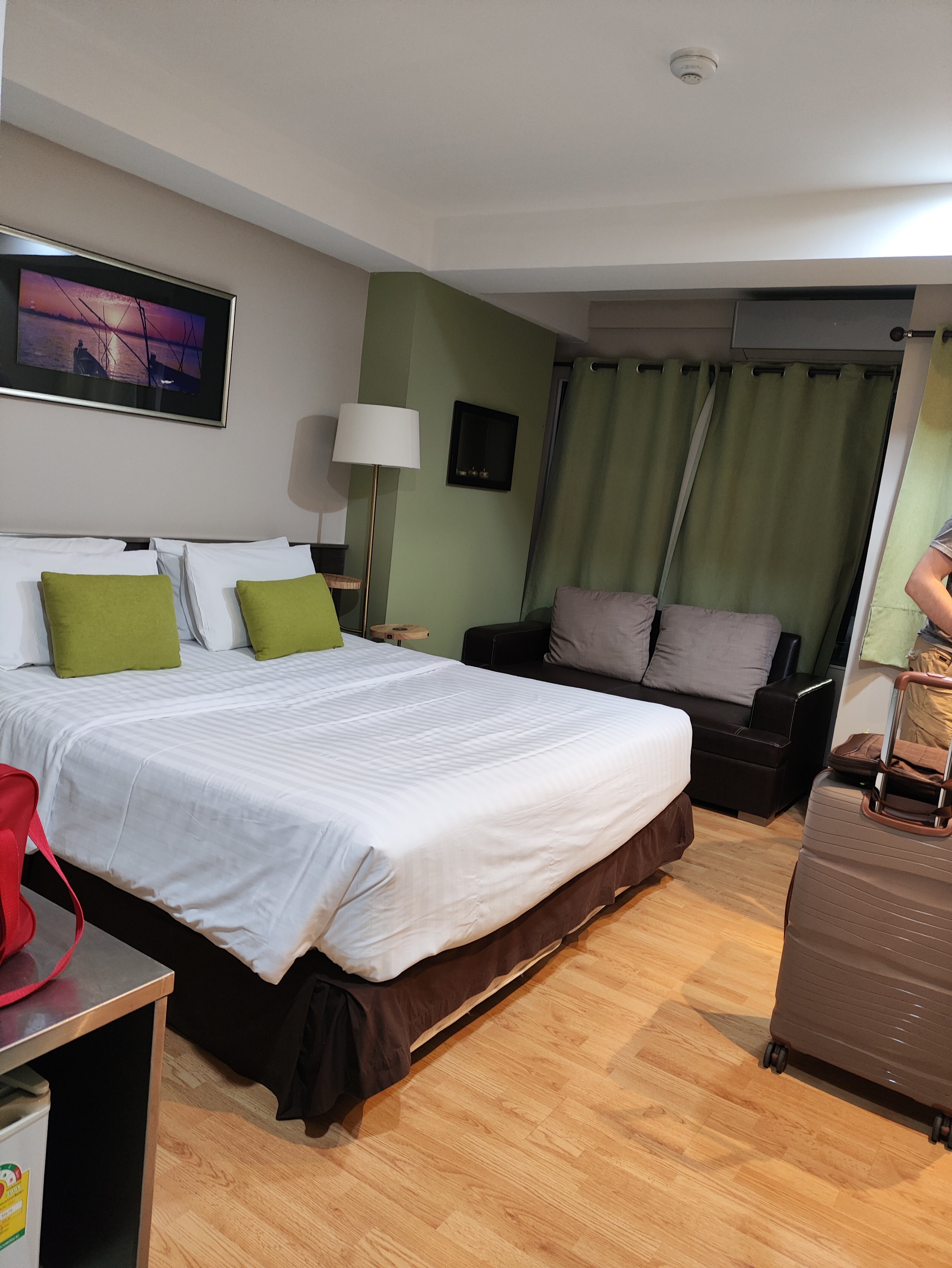 Фото Bangkok Loft Inn