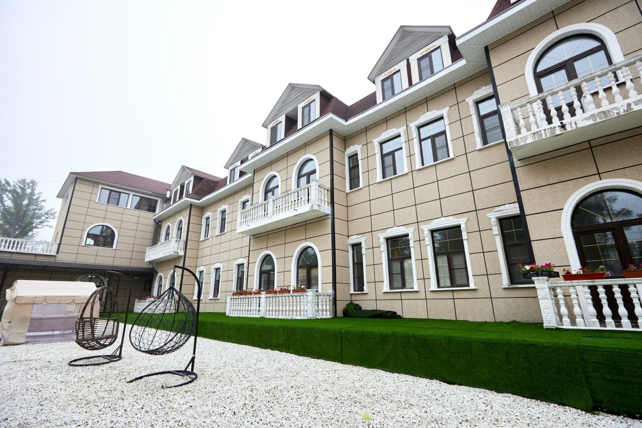 Фото отеля 1