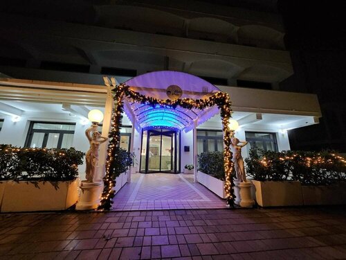 Гостиница Hotel Perla в Чезенатико