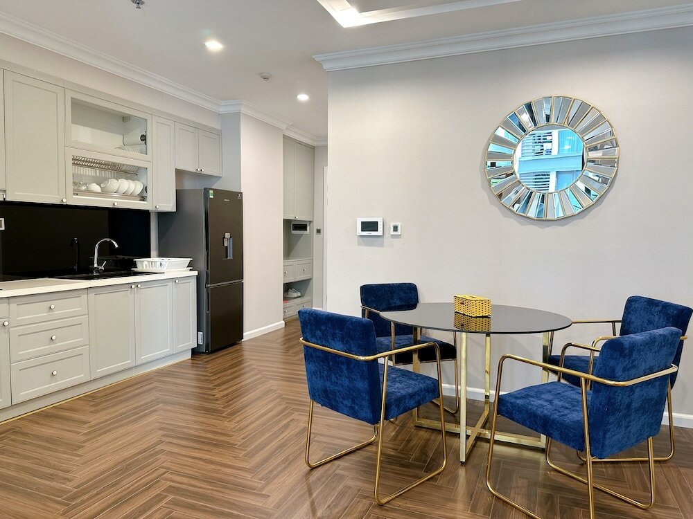 Фото Luxury Apartments Vinhomes Metropolis