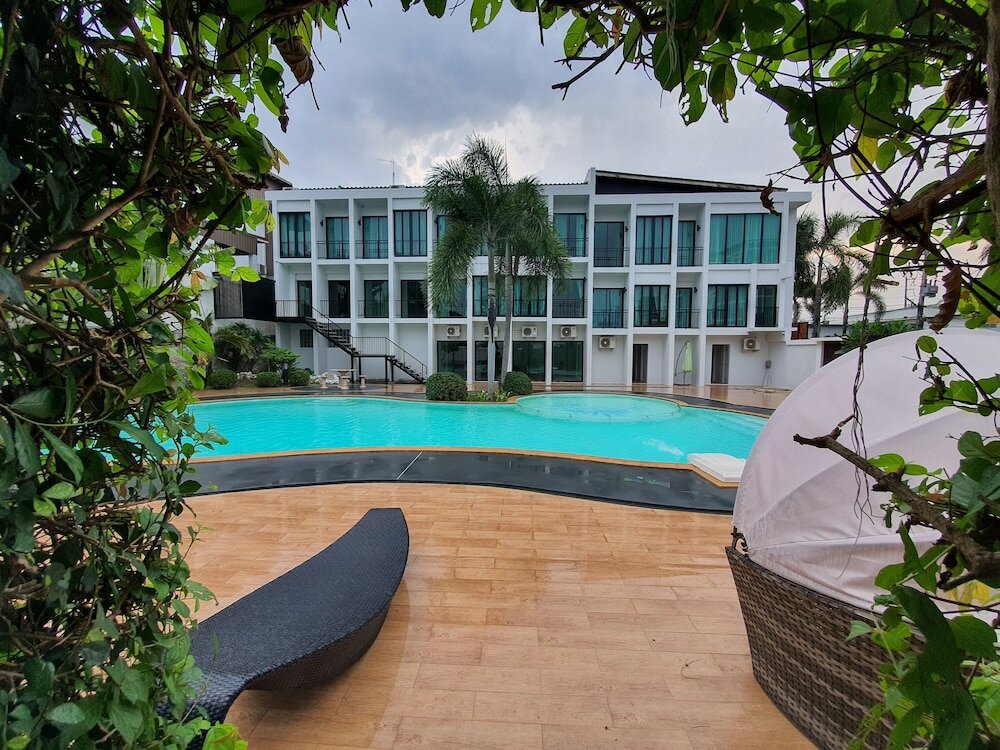 Фото Platinum Hotel