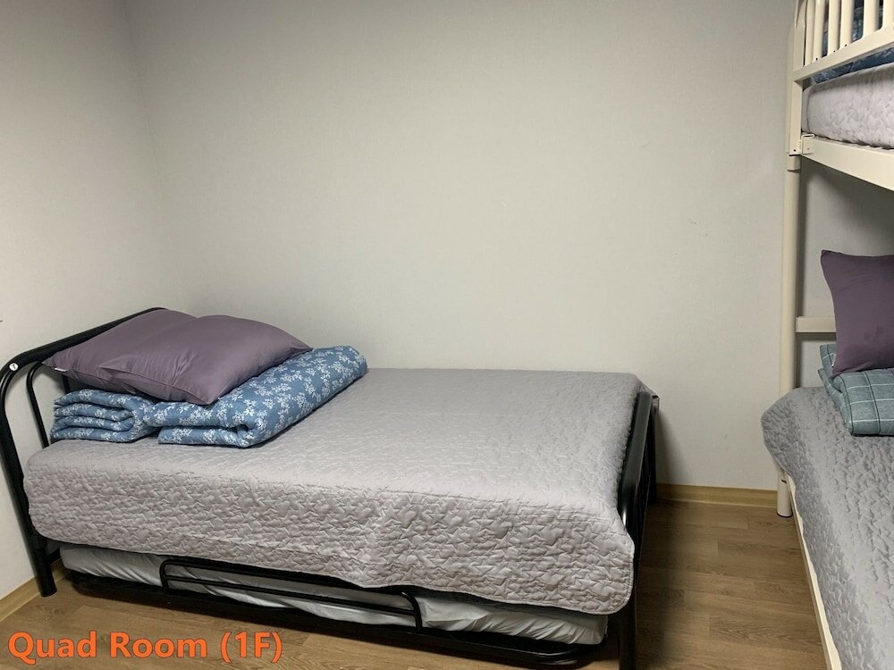 Фото Bomulzip Hongdae Branch - Hostel