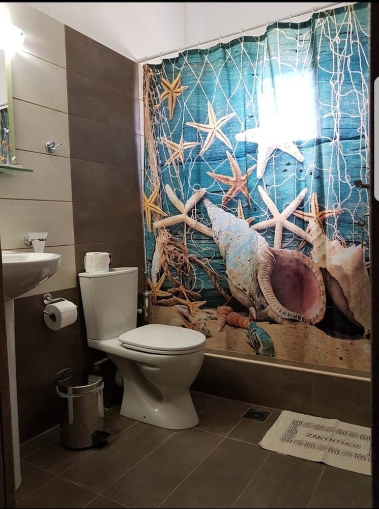 Фото Marathon Studios &Apartments