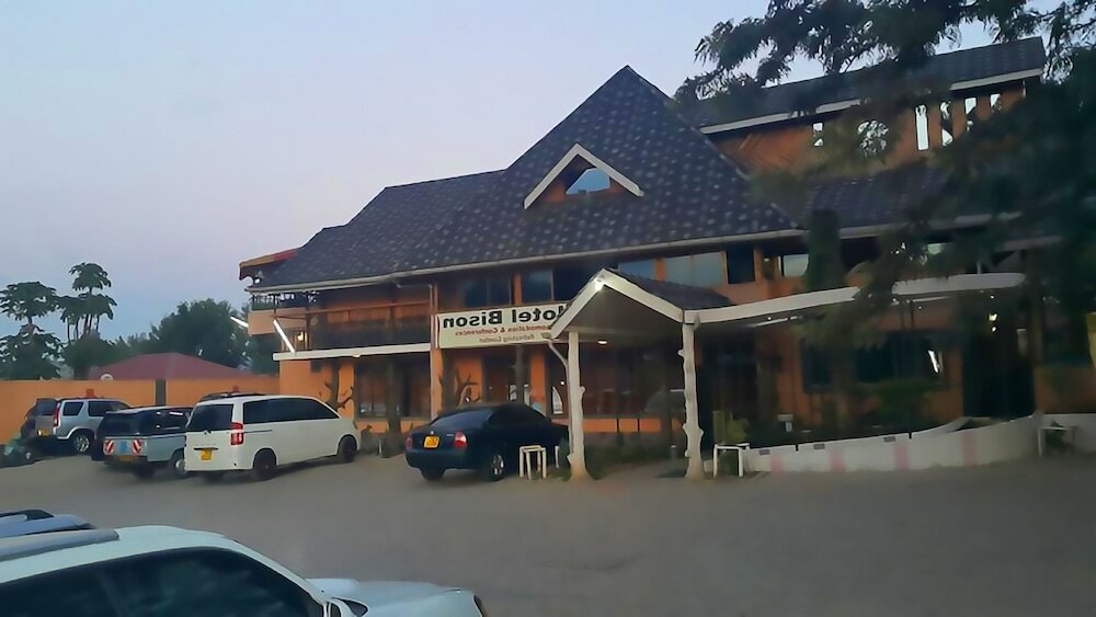 Фото Bison Hotel