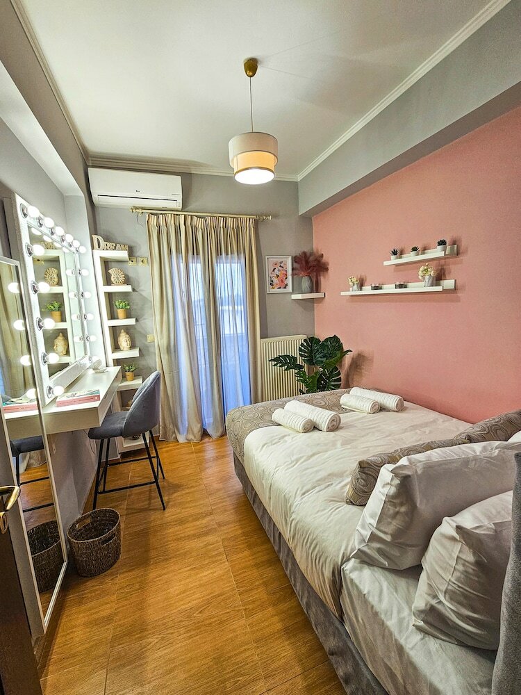 Фото Villa Aitheras - Mountain View & Garden