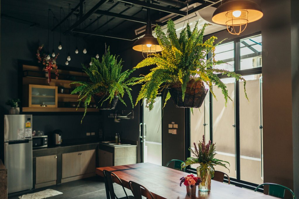 Фото Srisuksant Square