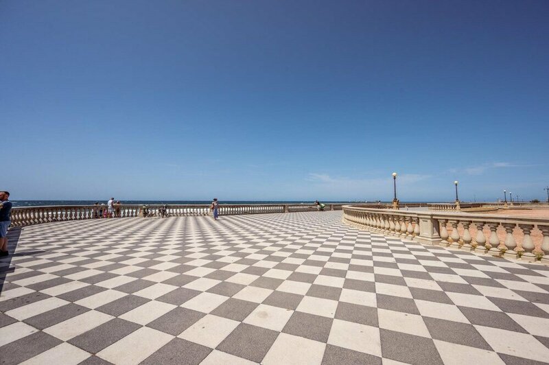 Апартаменты Waves Paradise Home in Livorno в Ливорно