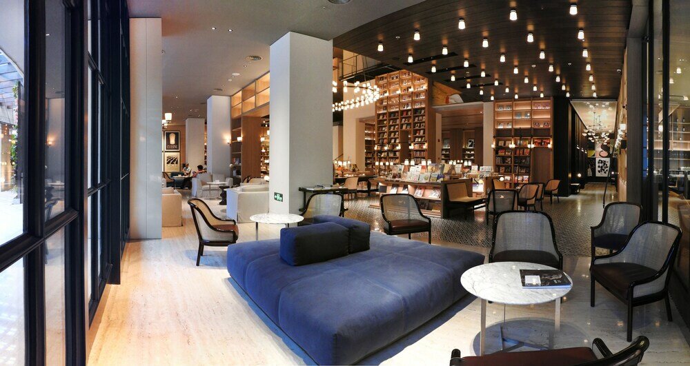 Фото The Mumian Hotel