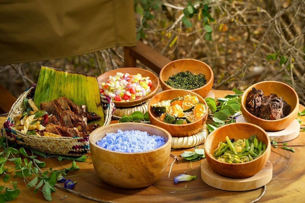 Фото Makini Bush Camp