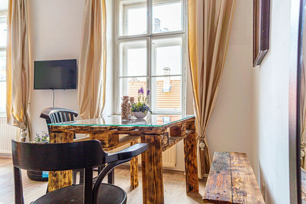 Фото Modern Apartment in The Heart of Vienna 7