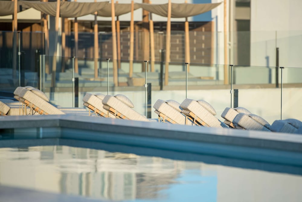 Фото Akasha Beach Hotel & SPA