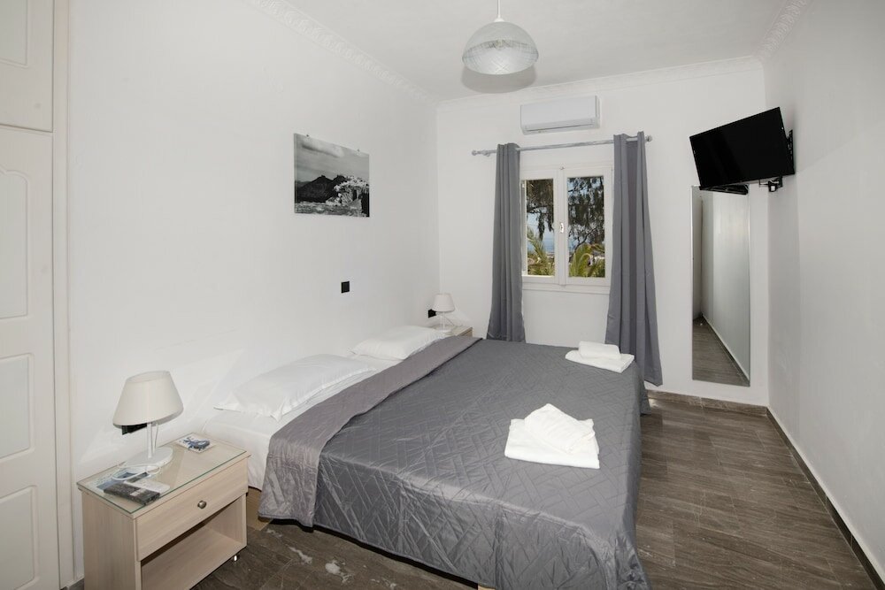 Фото Thira Santo Apartments