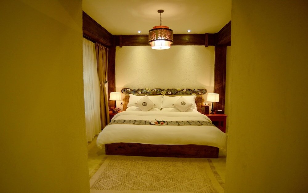 Фото Shangri La E Outfitting Boutique Hotel