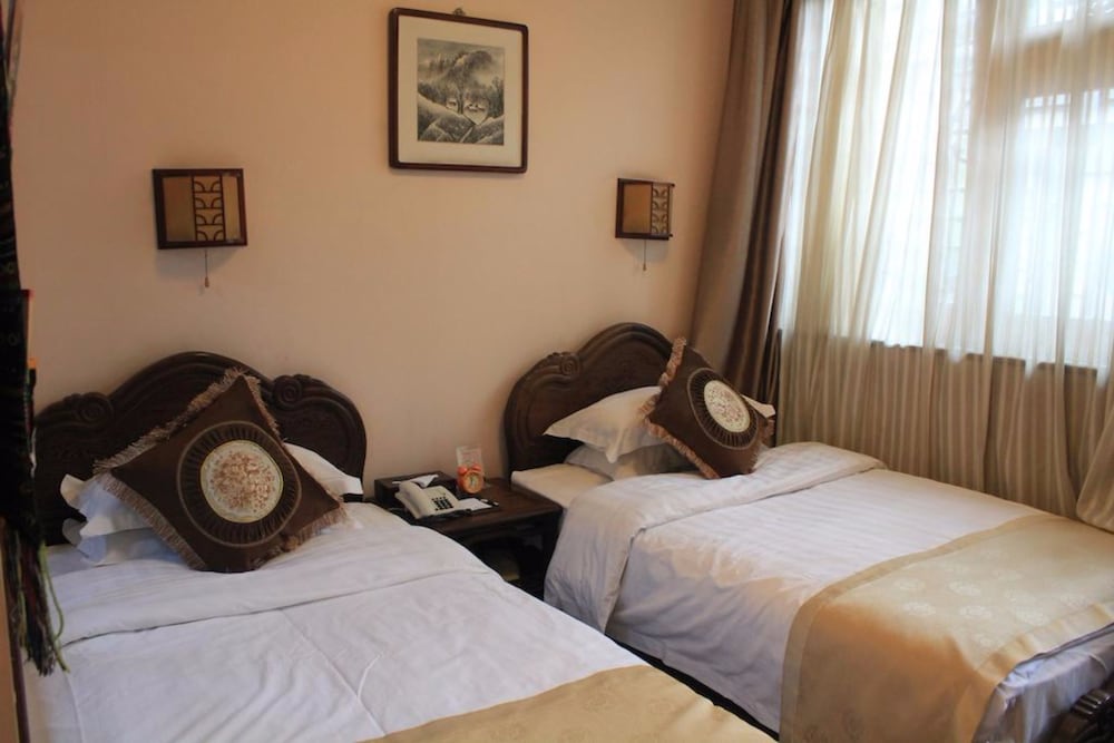 Фото Hong Shan Yi Hotel