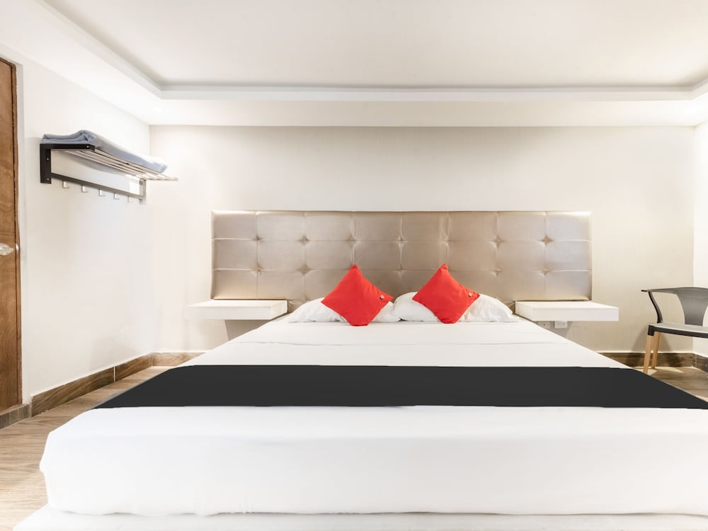 Фото Capital O 202