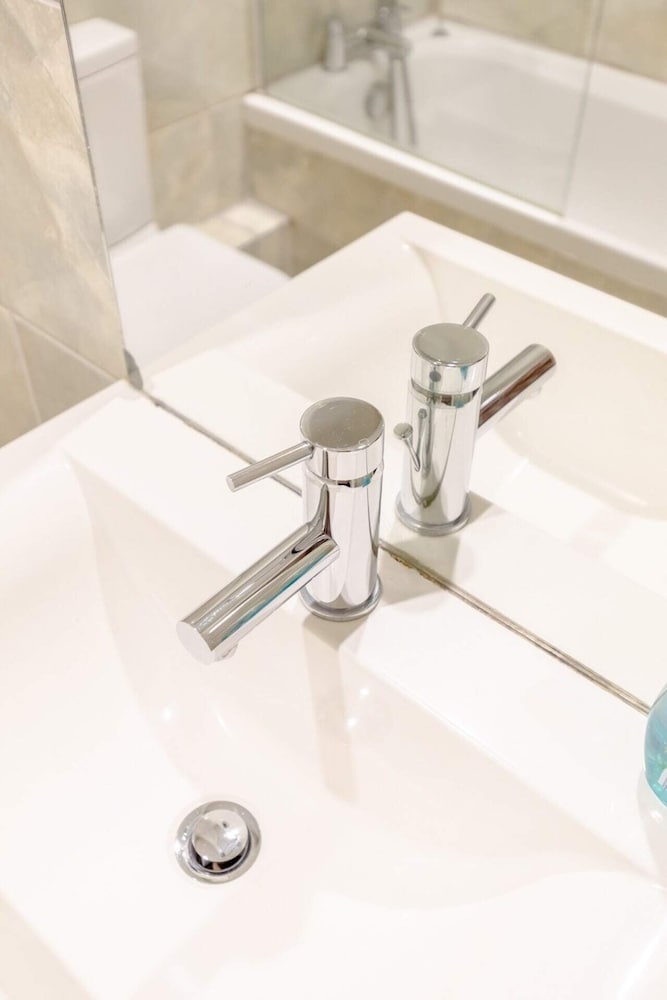 Фото Stylishly Snug 1bd Flat, Camden Town!