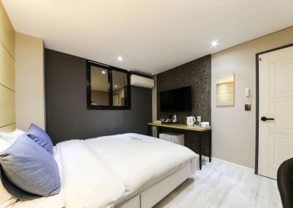 Фото Shilla E Stay Motel