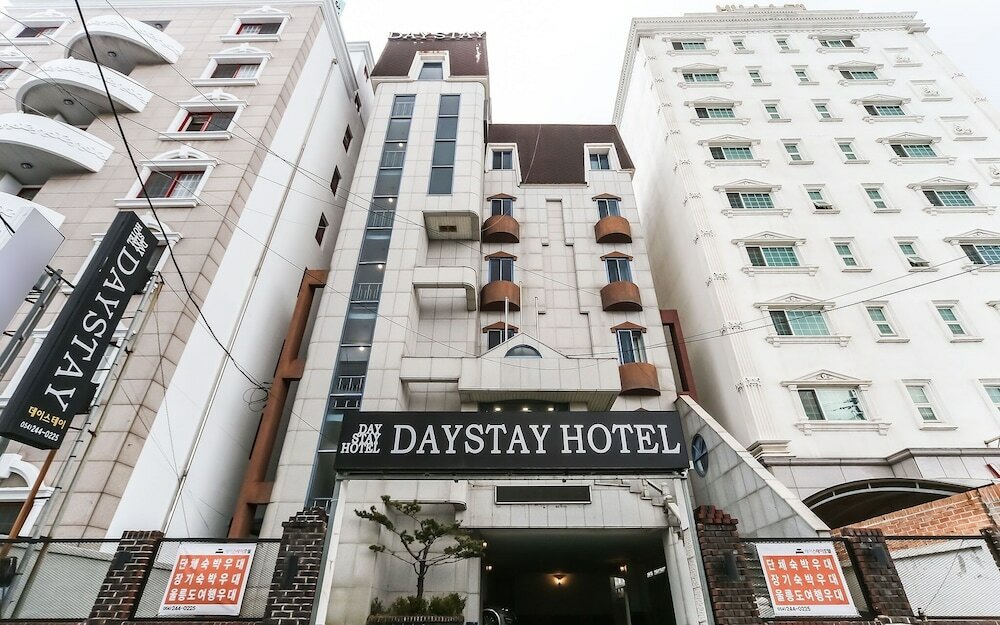 Фото Pohang Yeongildae Day Stay