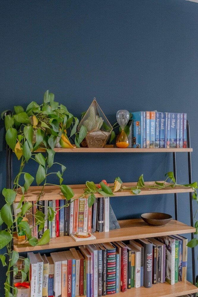 Фото Light & Spacious 1bedroom Flat With Balcony - Mile End