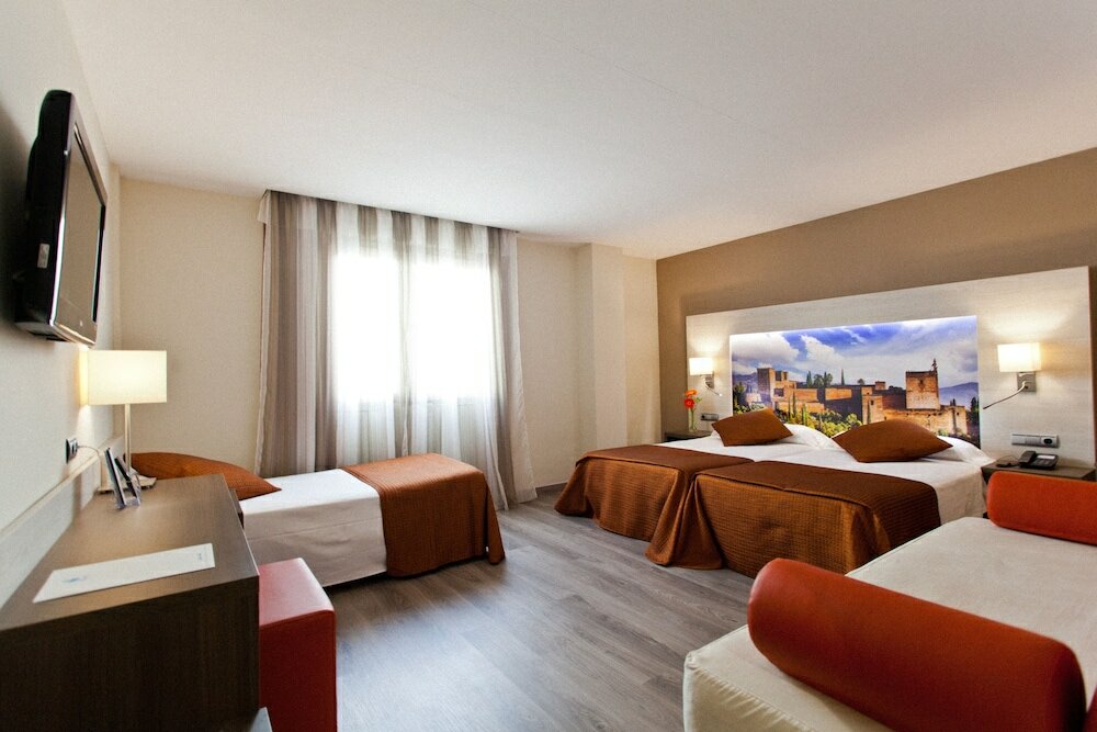 Фото Hotel Porcel Sabica