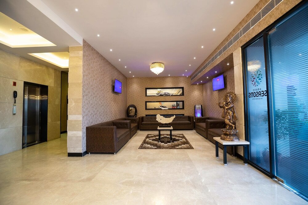 Фото Grand Seasons - The Business Hotel