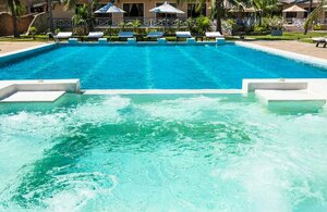 Гостиница Ocean Beach Resort & SPA powered by Aston