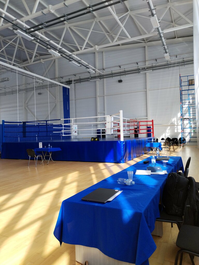 Complejo deportivo Универсальный учебно-тренировочный корпус ФГБОУ ВО ВГАФК, , foto
