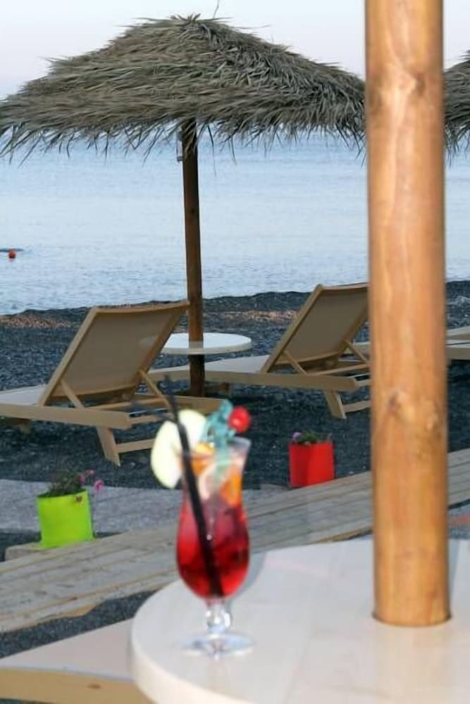 Фото Makris Beach Hotel