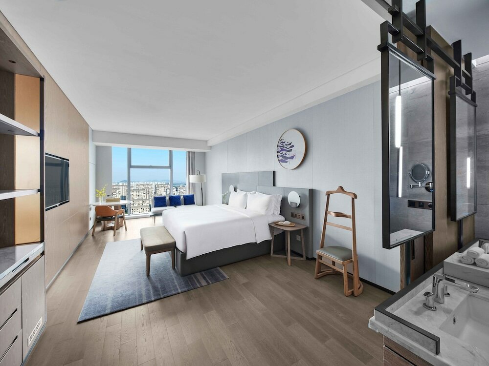 Фото Vignette Collection Hangzhou Huaxia Center Hotel, an Ihg Hotel