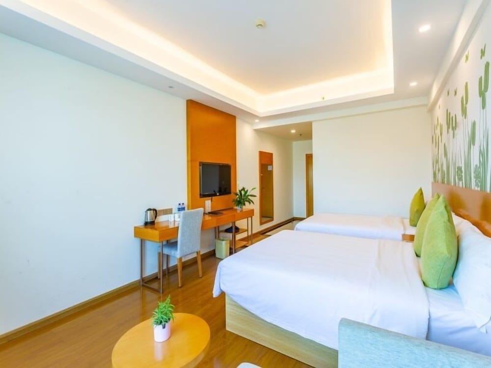 Фото GreenTree Alliance Sanya Jiyang District Yalongwan Road Hotel