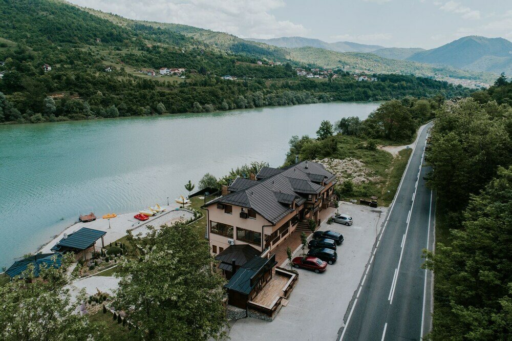 Фото Hotel Noor Konjic