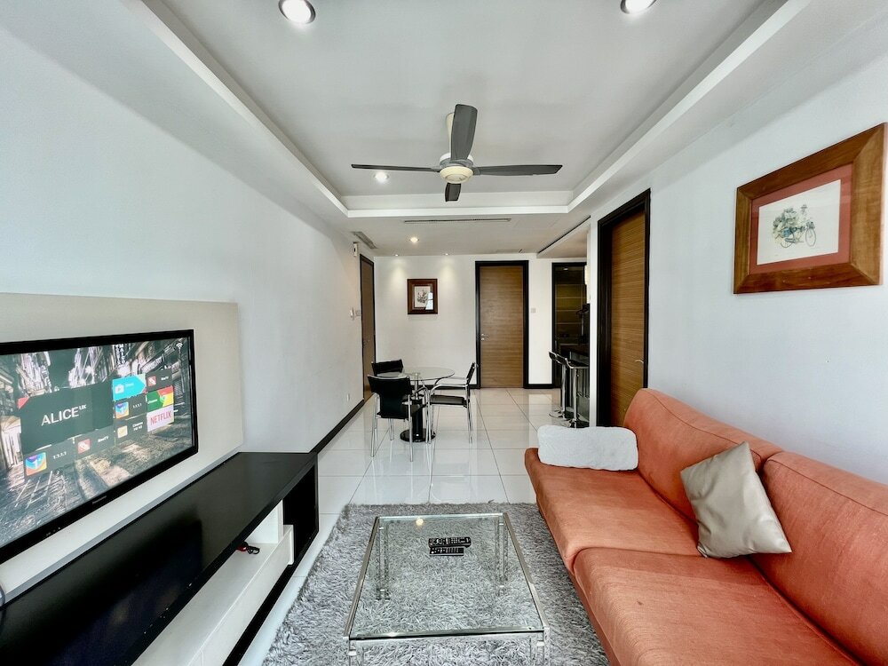 Фото Stylish Casa Residency Service Apartment