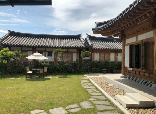 Гостиница Suncheon Moonlight Love Hanok Pension