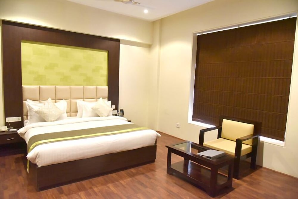 Фото Rester Select Jodhpur