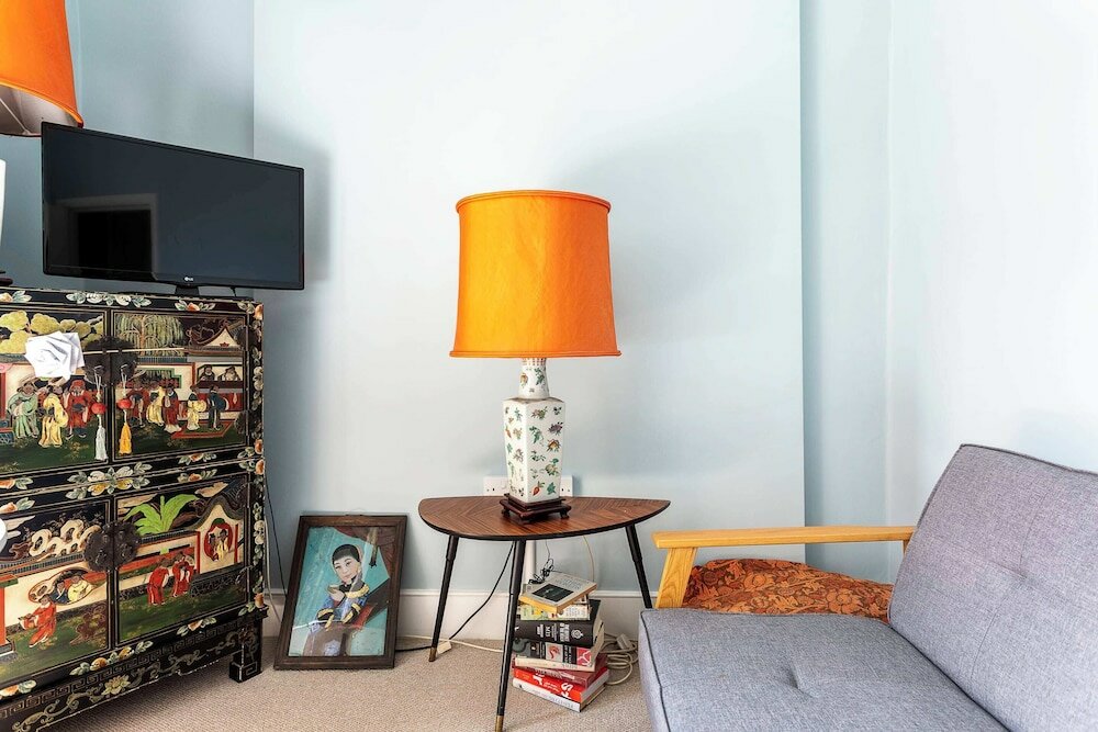 Фото Cosy North Kensington Flat