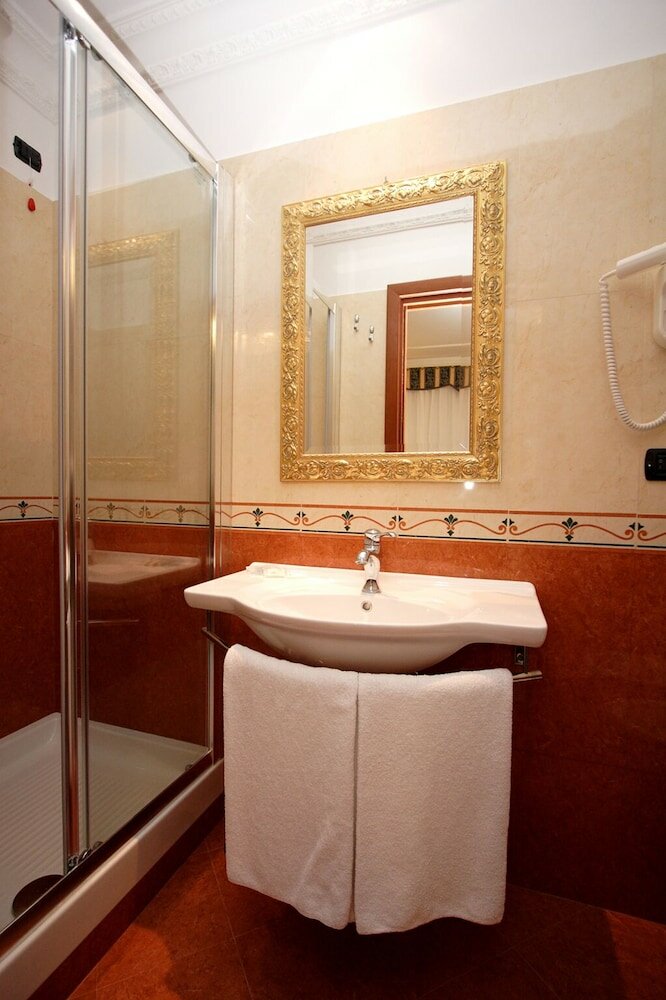 Фото B&b Galaxy Suite Rome
