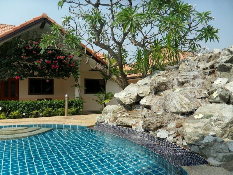 Гостиница Two Fifty Nine Resort