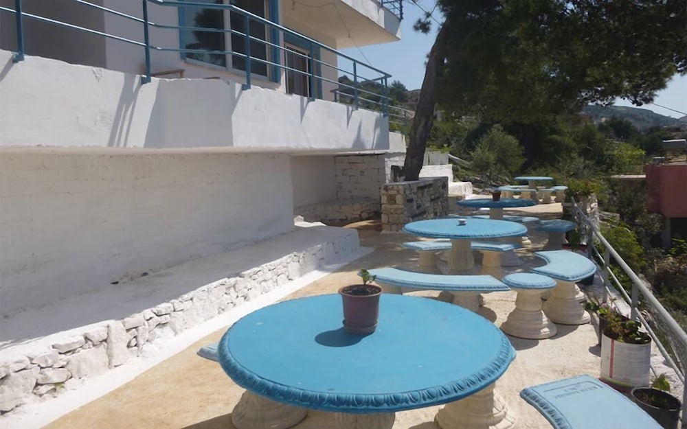 Фото Hakuna Matata Hostel