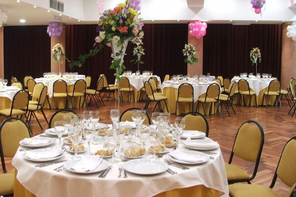 Фото Ohasis Jujuy Hotel & SPA