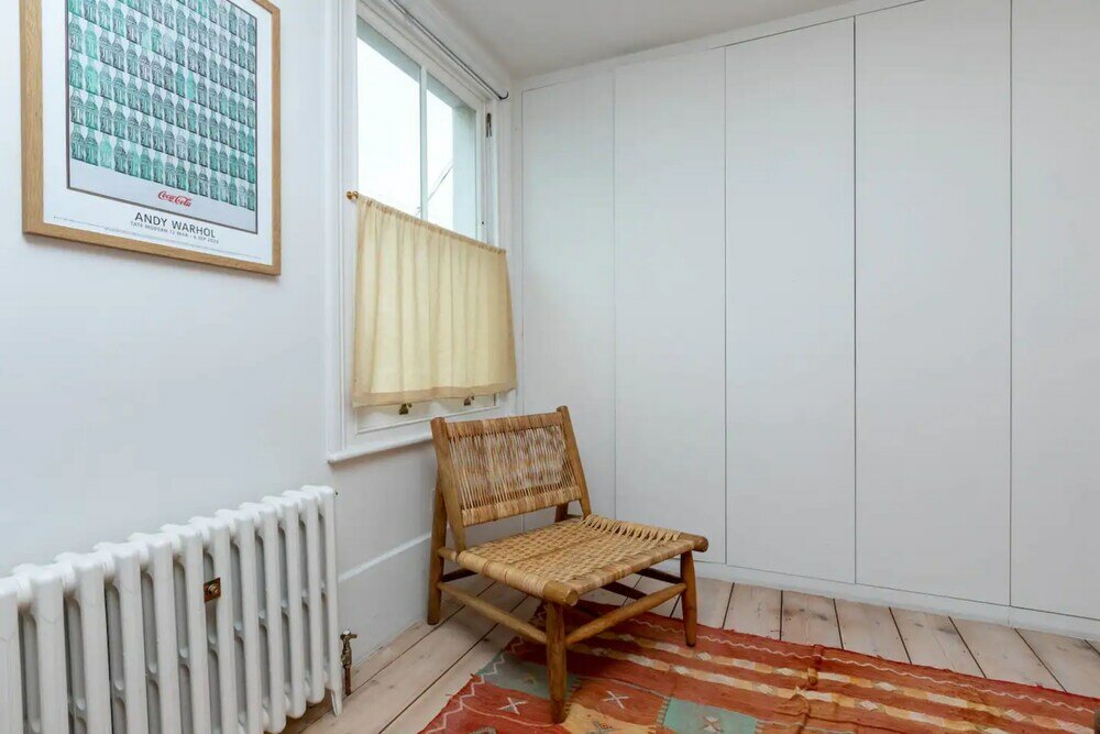 Фото Beautiful 2 Bedroom Townhouse With Garden in Kentish Town