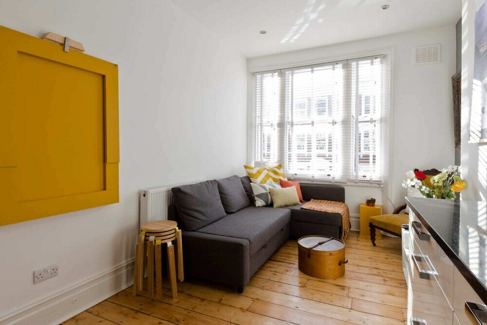 Фото Bright and Modern Bayswater Apartment