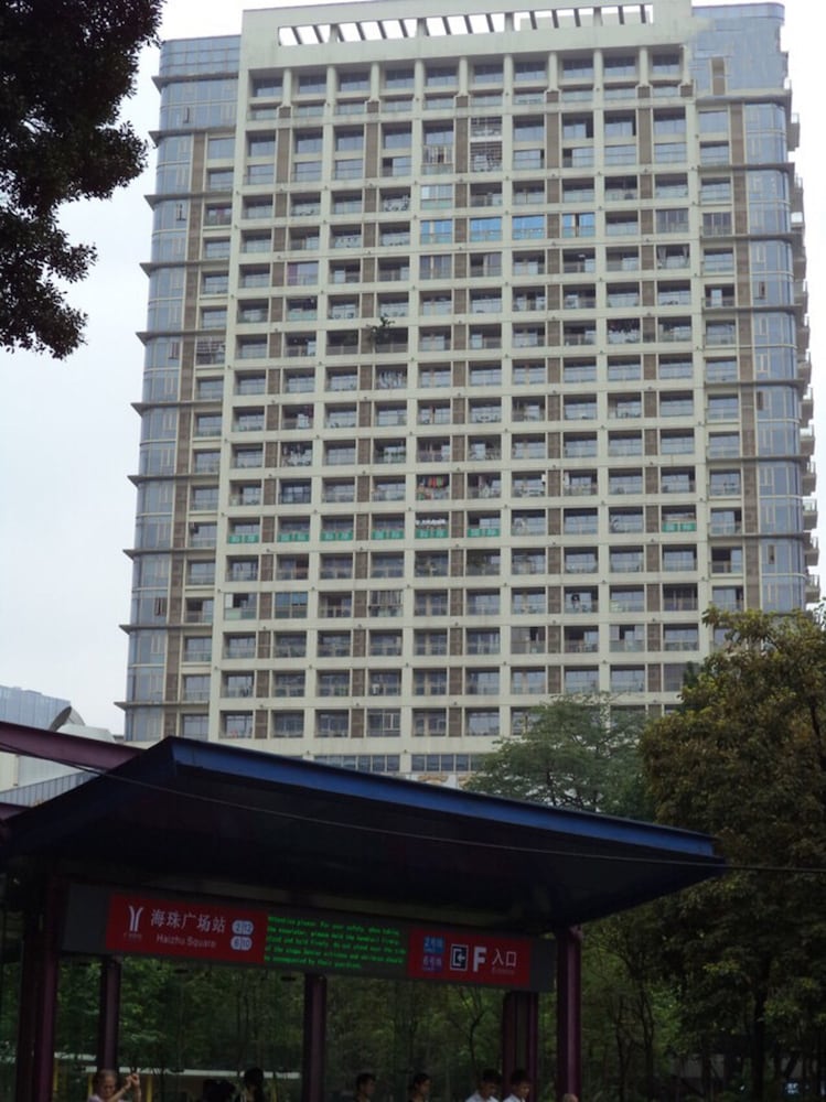Фото Ruide Apartment Wanyi Plaza Branch