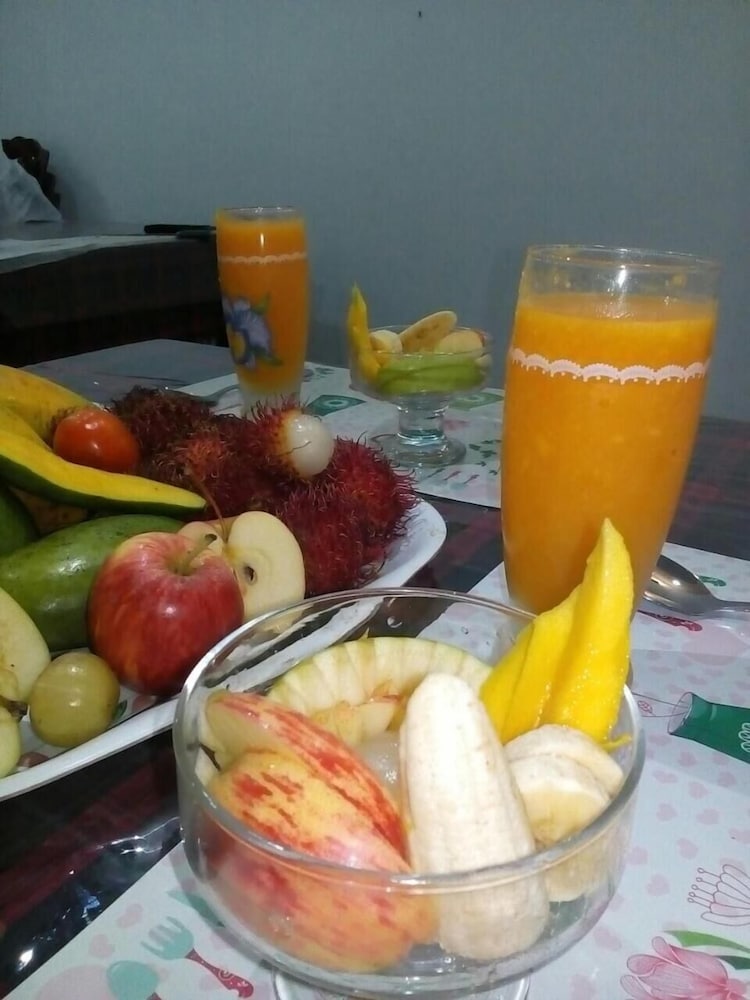 Фото The Zenith Inn Ella