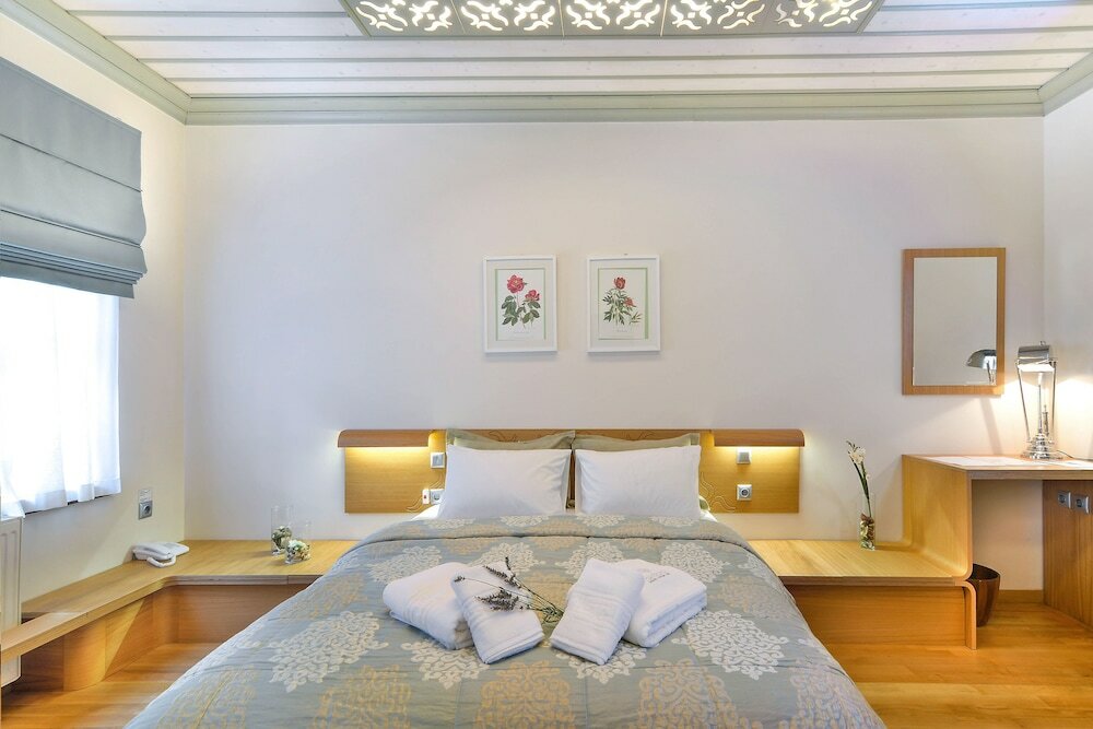 Фото Dilofo Hotel Luxury Suites